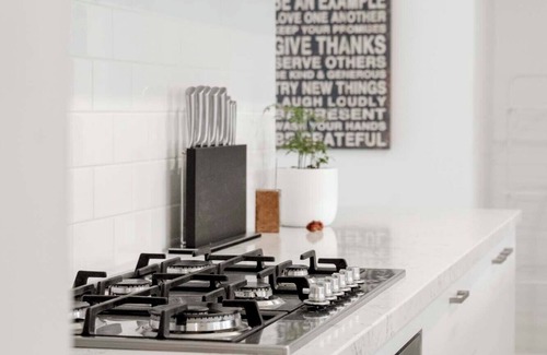 Charlemont Apartment | Family Surf Coast Homebase