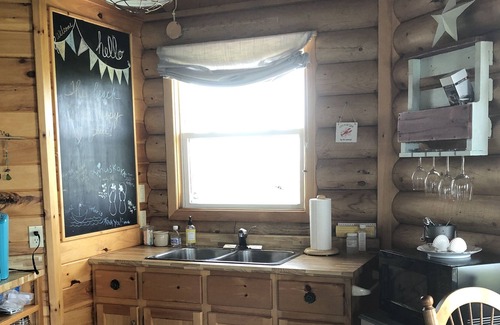 Park Corner Cottage | Family Tides: Beautiful two bedroom Cottage for rent with spectacular views and beaches.