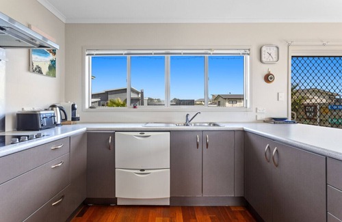 Waiotahi House | Family Tides Getaway