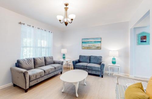 Port Isabel House | Family Tides