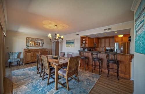 North Shore Condo | Family Ties II Lakefront Condo at Bernard's Landing