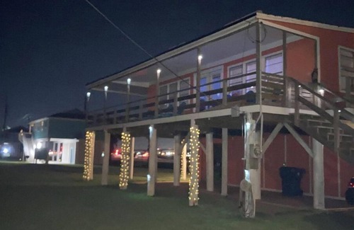 Surfside Beach House | Family time and relax