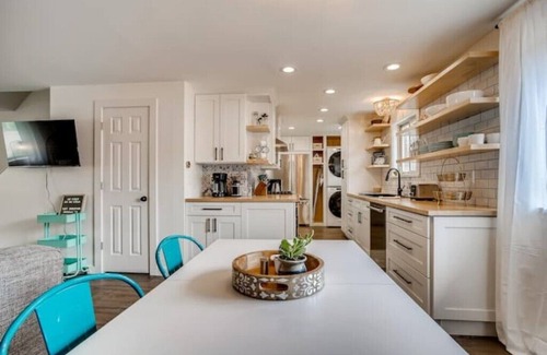 Arvada House | Family Townhome Near Mountains & Olde Town Arvadan