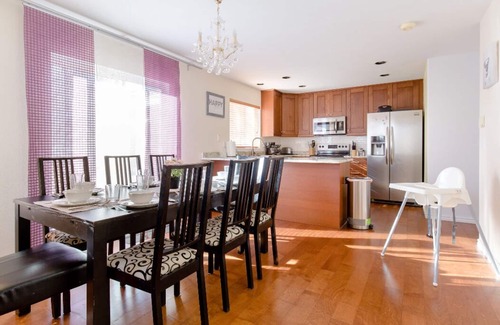 Denver House | ❤️ Family Trip-Kids Friendly, Convenient Location and Professionally Cleaned