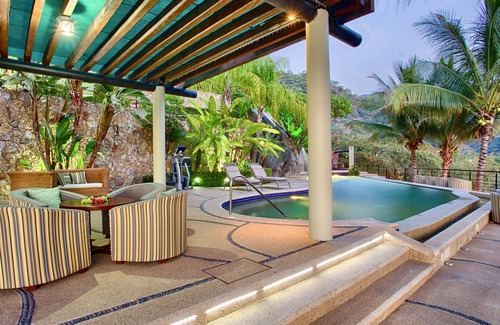 Boca de Tomatlan Apartment | Family vacation home, 10 miles from downtown Pv romantic zone, ocean frontage