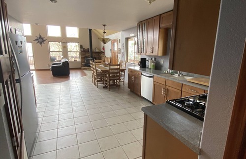 Copperopolis House | Family vacation close to SF Bay! Yosemite, Tulloch lake are nearby!