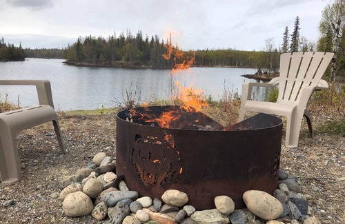 Nikiski House | Family vacation destination! Lake activities and game house!