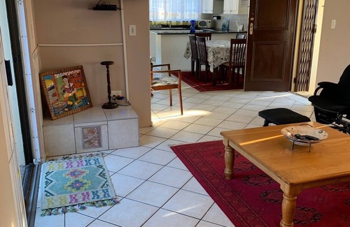 Bloubergstrand House | Family Vacation Home and company employee accommodations in Capetown