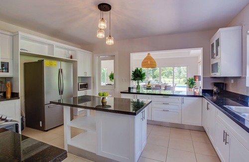 Punta Cana Village Villa | Family Villa in Punta Cana/full house - Maid/Cooking and golf cart included