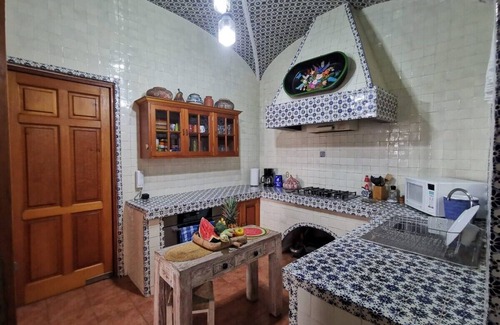 Cuernavaca House | Family villa, pool, terrace & BBQ