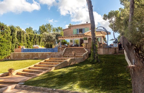 Ses Rotes Velles Villa | Family Villa with Infinity Pool in Santa Ponsa