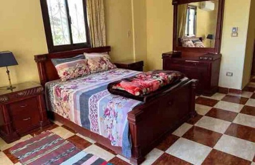 Al-'Amriyah Villa | Family Villa With Private Pool and Ac's, 5 Minutes From the Beach, 4 Bedrooms