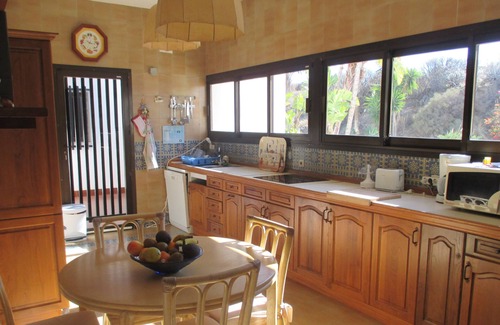 Galdar Villa | Family villa with private pool, sauna, ping pong and beautiful views of Teneri