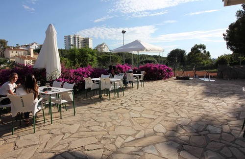 Vallpineda Villa | Family Villa With Swimming Pool For Up To 4 People (2 Children Minimum)