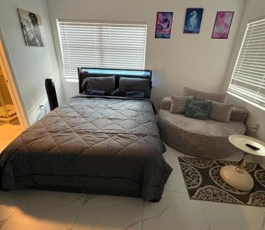 Opa-Locka House | Family Willy Michel