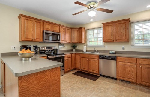 Clawson House | FamilyNest/King Bd/GameRoom