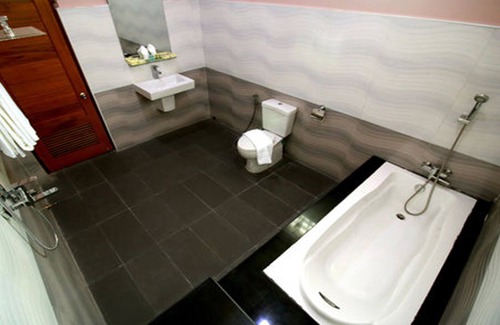 Bago Hotel | Famous Hotel Bago