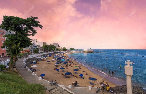 Vitoria Apartment | Famous Sol Vitoria Marina Hotel located in best located part in Salvador Bahia