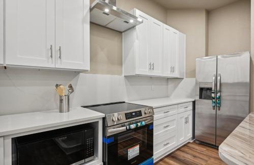 Central Arlington House | FAN Zone at Arlington
