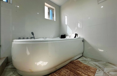 Bamahu Hotel | FANCO HOTEL