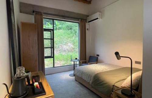 Jiedong District Cabin | FangYuan Taichi & Qigong Retreat