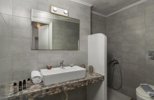 Milos House | FANI DREAM SUITE 2 & 3 (by Vilos Suites)