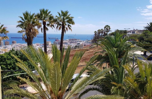 Las Palmas de Gran Canaria House | Fantástica vivienda familiar con jacuzzi y sauna