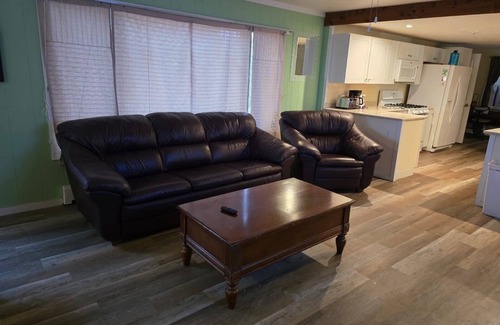 Oscoda House | Fantasy Island Getaway LARGE FAMILIES GETAWAWAY