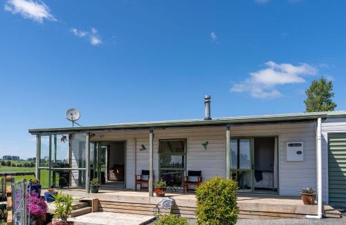 Whatawhata House | Fantail Cottage
