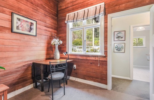Saint Omer House | Fantail House Kaiuma Bay - Havelock Holiday Home
