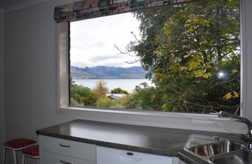 Gladstone House | Fantail Inn Johns Creek Lake Hawea