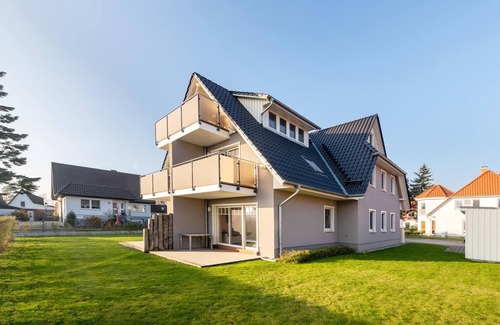 Zingst Apartment | Fantastic vacation apartment in a quiet location with terrace