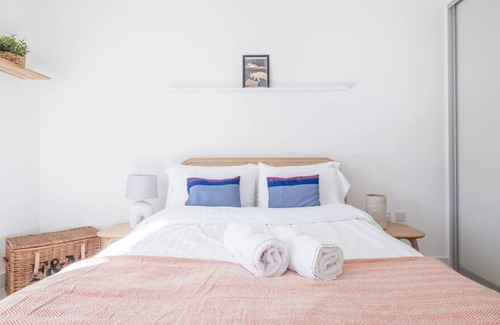 Trumpington Apartment | Fantastic 1 bed flat with Parking