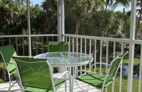 Naples Condo | Fantastic 2BR & 2BA, Steps away from pool and beautiful pond view!