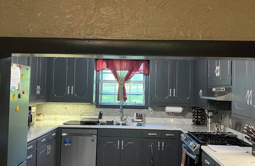 Tupelo House | Fantastic 3-bedroom house with AC in SaltillonCharming Southern Retreat –