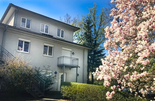 Marienthal Apartment | Fantastic 3 room apartment with terrace in Hamburg Marienthal