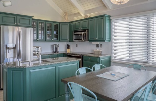 Sealoft Villas House | Fantastic 3BR/2BA Sealoft Villa! Close to Beach! Pet Friendly! Neighborhood Pool! Amenity Cards!