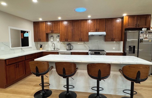 Marina Faire House | Fantastic 4-bedroom house in San Leandro