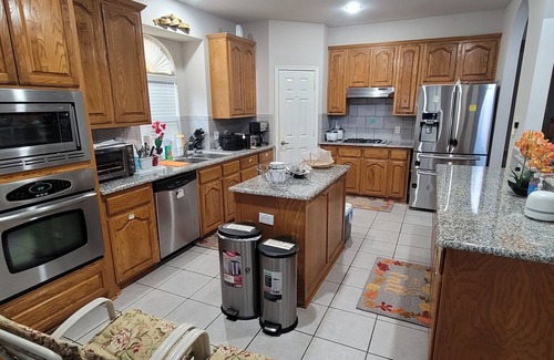 Allen House | Fantastic affordable room 2 in East Allen