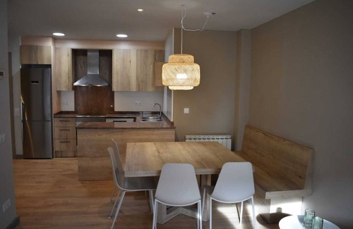 Berga House | Fantastic Apartament Turistic A Berga