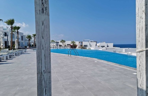 Esentepe Apartment | Fantastic apartment directly on the beach Breathtaking sea views, 3 bedrooms