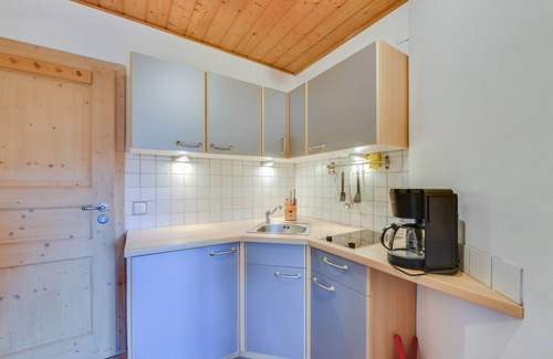 Lenggries Apartment | Fantastic Apartment "Schönbergalm" with Balcony, Garden & Wi-Fi