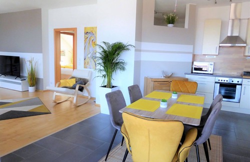 Steinbach am Attersee Apartment | Fantastically beautiful apartment with lake and mountain views