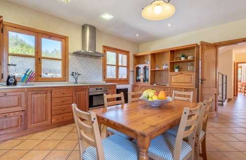 Arta Villa | Fantastic Country House with Pool, Wi-Fi, Veranda and Garden
