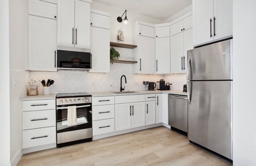 Golden Apartment | Fantastic Downtown Golden Location! Close to everything! Completely remodeled!