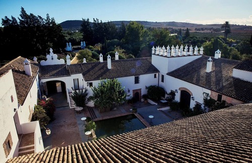 Arcos de la Frontera Villa | Fantastic Hacienda with 10 bedrooms in Andalucia for 20 people.