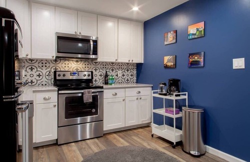 East Falls Church Apartment | Fantastic Falls Church HomeBase for DC area travel