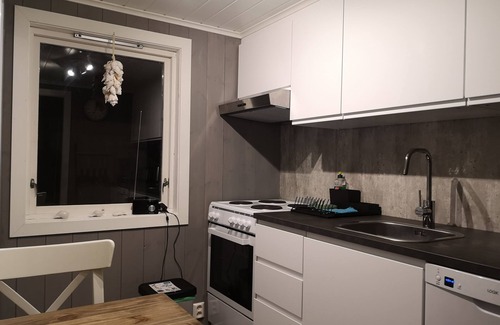 Korshamn House | Fantastic fishing hut with sea view directly on the