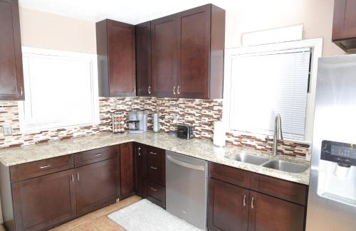 Tallahassee House | Fantastic Gem Minutes from Campus/Stadium, Capitol