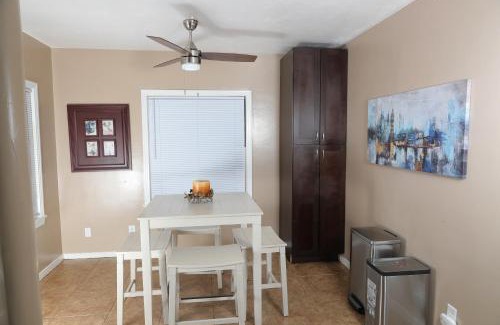 Tallahassee House | Fantastic Gem Minutes from Campus/Stadium, Capitol
